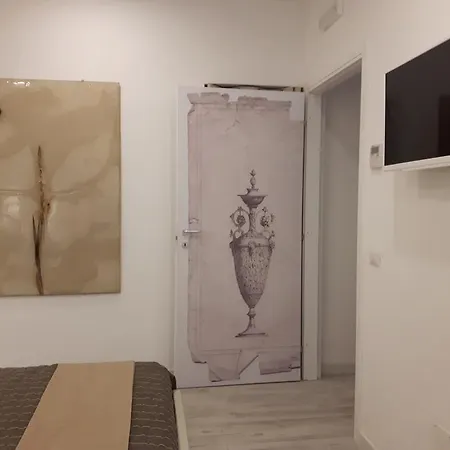 Momaroom * רומא